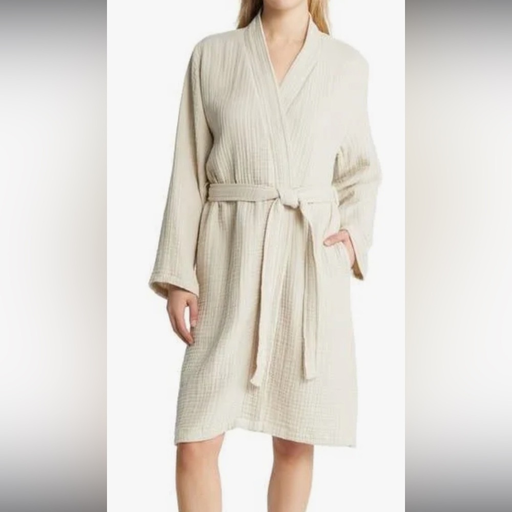 Gender Inclusive Cloud Cotton Robe
Parachute NEW - Picture 1 of 6